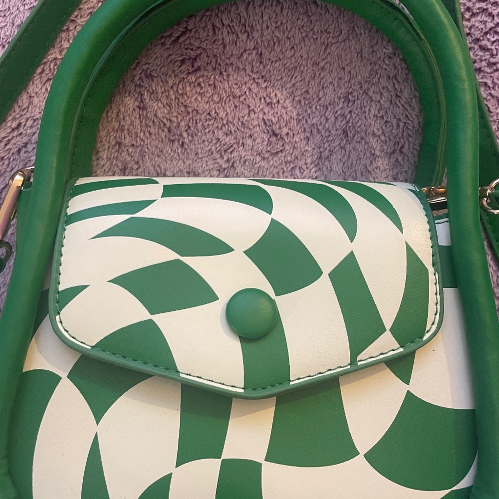 NEW NEVER USED RETRO 90s crossbody bag